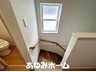 石津東町（香里園駅） 3180万円 【階段写真】 ゆるやかな階段でお子様が使うときも安心です♪