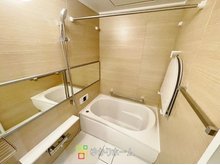 ルネ江坂 浴室ユニットバス新調！ピカピカのお風呂で一日の疲れをお癒し下さいませ！