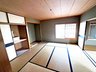 光陽台（生駒駅） 2280万円 室内（2023年4月）撮影 1階和室には収納スペースがございます♪