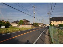 別府町新野辺（別府駅） 1830万円 前面道路は約9ｍの幅員がございます。現地（2022年6月）撮影