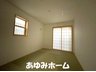 金田町３（萱島駅） 3380万円 【和室写真】 １階には和室があり、お子様の昼寝場所やお客様のお部屋としてご利用できます♪