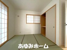 岸和田３（野崎駅） 3980万円 【和室】 LDKに隣接した和室は来客・子育てにも大変ご利用しやすい配置となっております。