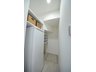 庚午南２（草津駅） 5186万円 大容量のパントリースペースにはセカンド冷蔵庫付！ キッチン周りの収納スペースもしっかり確保されています。