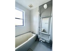 帯高（茶屋町駅） 2650万円 浴室（リフォーム前）」新品に交換する予定です。