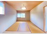 神村町（松永駅） 1549万円 【リフォーム中】2階洋室の写真です。フローリング張替、クロス交換致します。約11帖のお部屋で夫婦の寝室にピッタリなサイズですね。