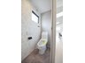 旭園（五日市駅） 3980万円 窓のある明るいトイレ。勿論ウォシュレット付です。