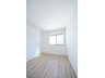 亀山２（あき亀山駅） 2880万円 全居室収納スペース有、お部屋が広く綺麗に使えます