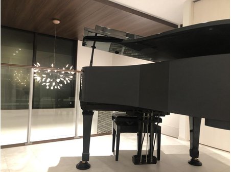 中島（西富井駅） 4780万円 2階ホールはグランドピアノを置ける広さ