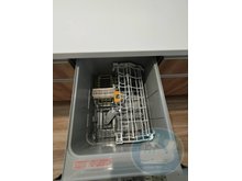 朱雀２（西鉄二日市駅） 3498万円～3598万円 忙しい朝に大活躍の「食器洗い乾燥機」 ボタンひとつで簡単洗浄！毎日の家事をサポートしてくれます♪