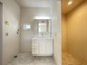 白野江３ 2198万円 2号地 シャワー付き洗面台、収納スペースのある洗面室