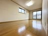神武原３（宇美駅） 1720万円 約9畳の2階洋室です！とても広々とした空間となっており寝室におすすめです♪