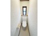 大和町大字久池井 2198万円 リクシル製のウォシュレット付きトイレへリフォーム済。壁・床もリフォーム済みで気持ちよくお使い頂けます。トイレは1階と2階で合計２か所ございます。