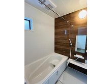 中井口（九州工大前駅） 3548万円 オートバス、暖房乾燥機付きの快適な浴室