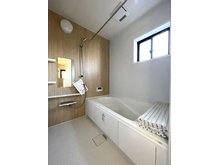 井堀１（南小倉駅） 3398万円 オートバス、浴室暖房乾燥機付きで一年中快適なお風呂です。