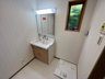 大明丘３ 2880万円 明るい清潔感のある洗面所です。