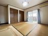 広陵台２（赤間駅） 1880万円 ８帖の２階和室です！広々とした和室のお部屋ですので、ご家族の寝室としても、良さそうです！