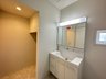 西宮市４（行橋駅） 2598万円 シャワー付き洗面台、収納スペースのある洗面室