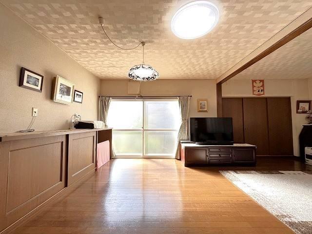 西旭岡町２ 580万円