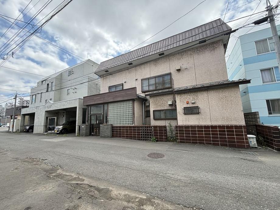 南二十条西１１（石山通駅） 4700万円