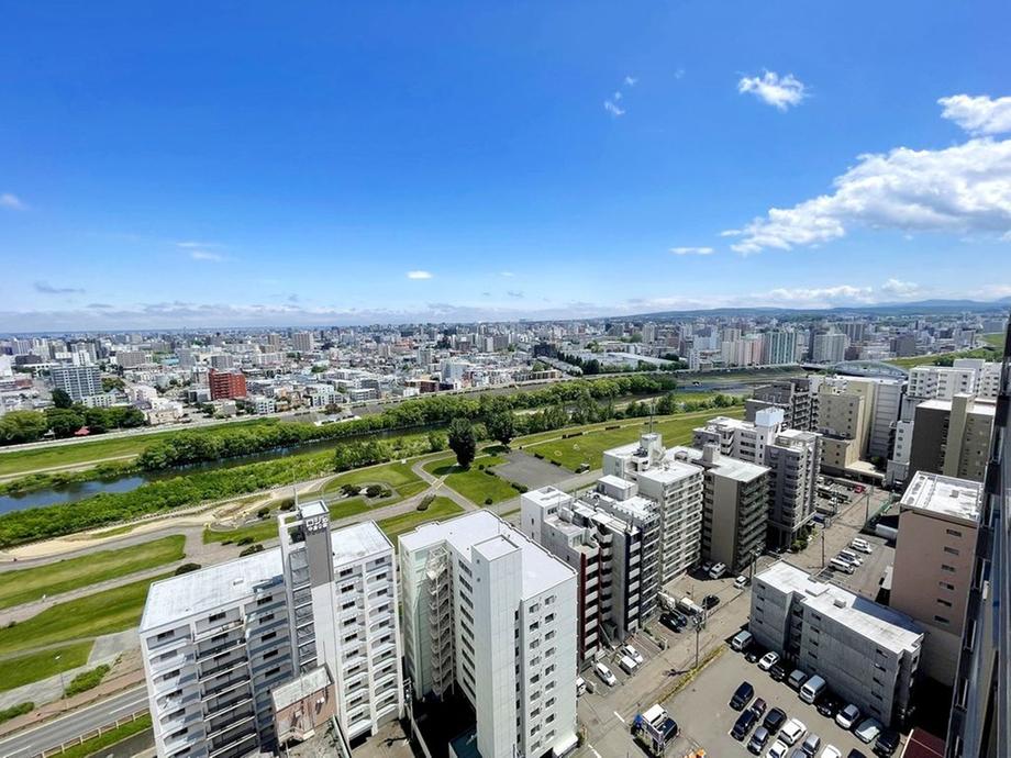 ザタワー中島公園ラピスライオンズスクエア