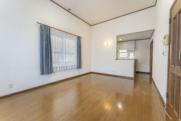 宮の沢四条３ 1600万円