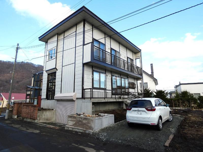 石山一条８ 1830万円