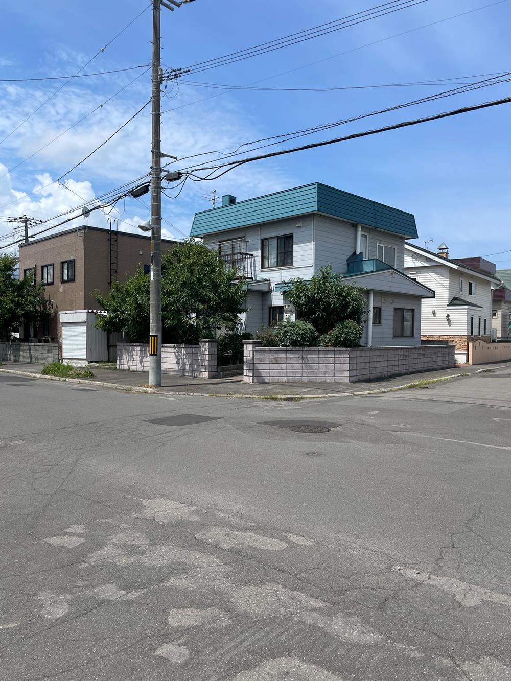 新川四条１６ 1690万円