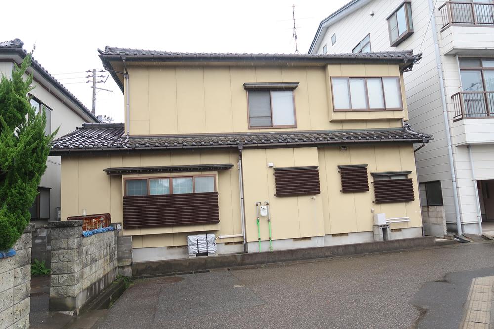 若浜町（酒田駅） 900万円