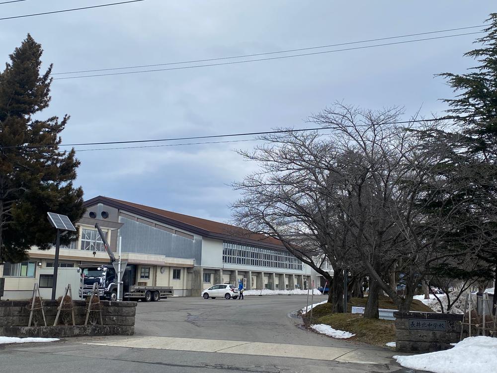 detached 山形県長井市高野町２
