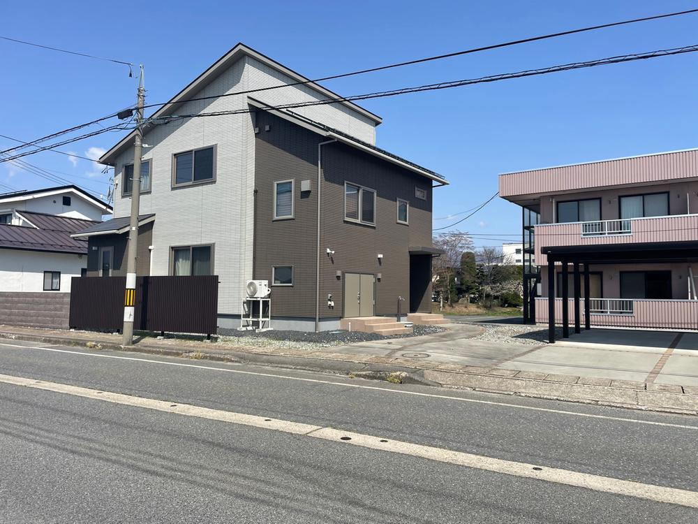 detached 山形県長井市高野町２