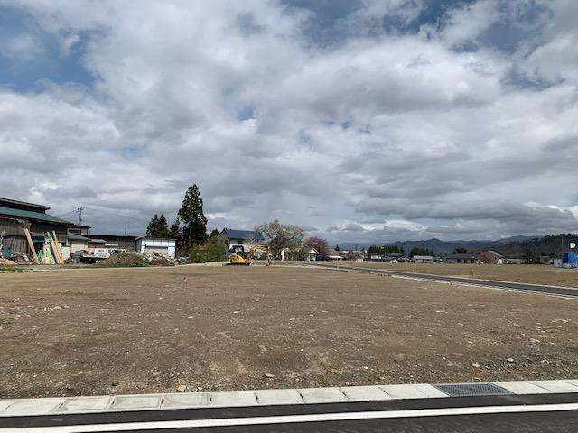 中田町（置賜駅） 700万円