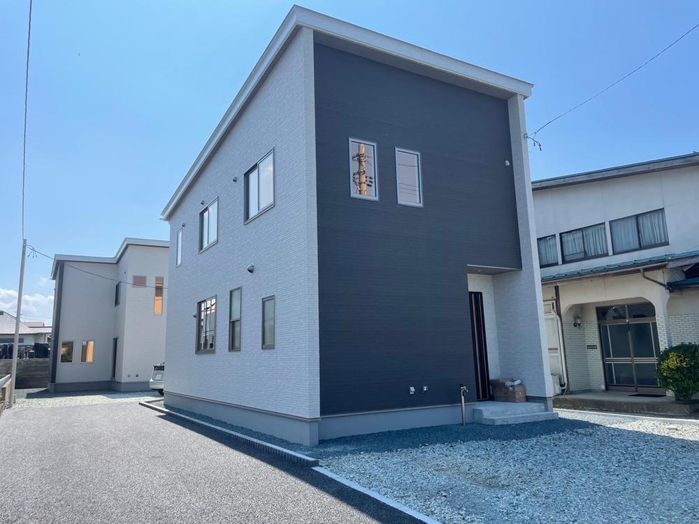 田鶴町２（天童駅） 2380万円・2480万円