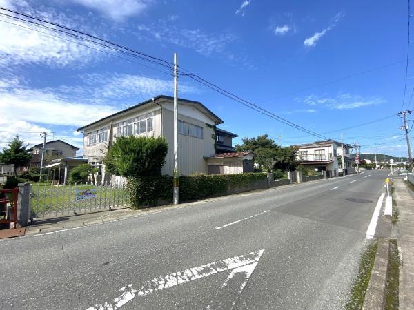 鹿又字新八幡前（鹿又駅） 990万円