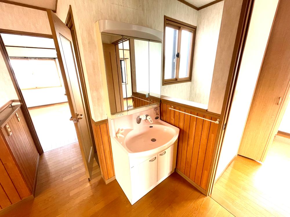 detached 山形県東根市大字荷口