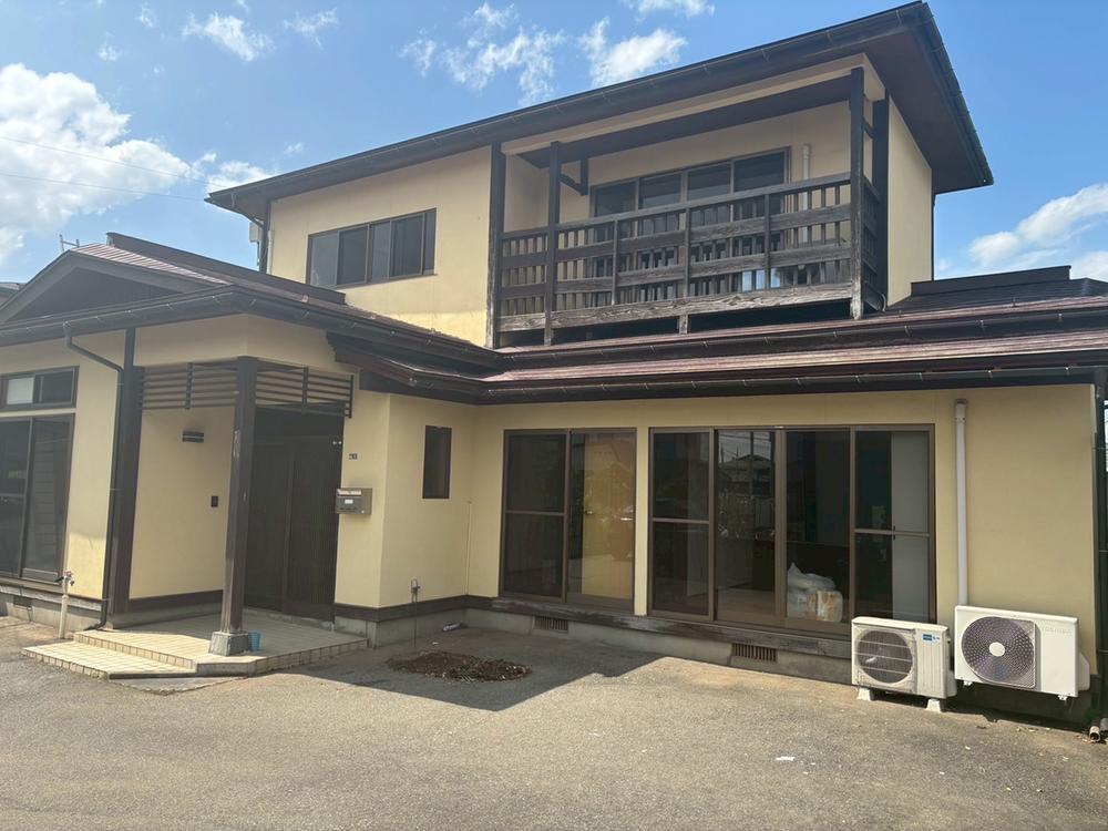 detached 山形県天童市柏木町２