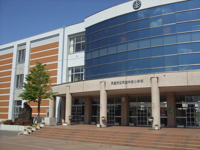 detached 山形県天童市柏木町２