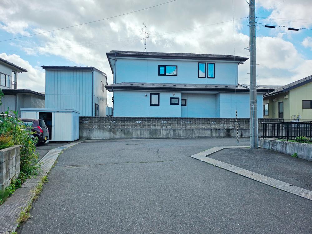 大字湊町字上田屋前（陸奥湊駅） 1020万円