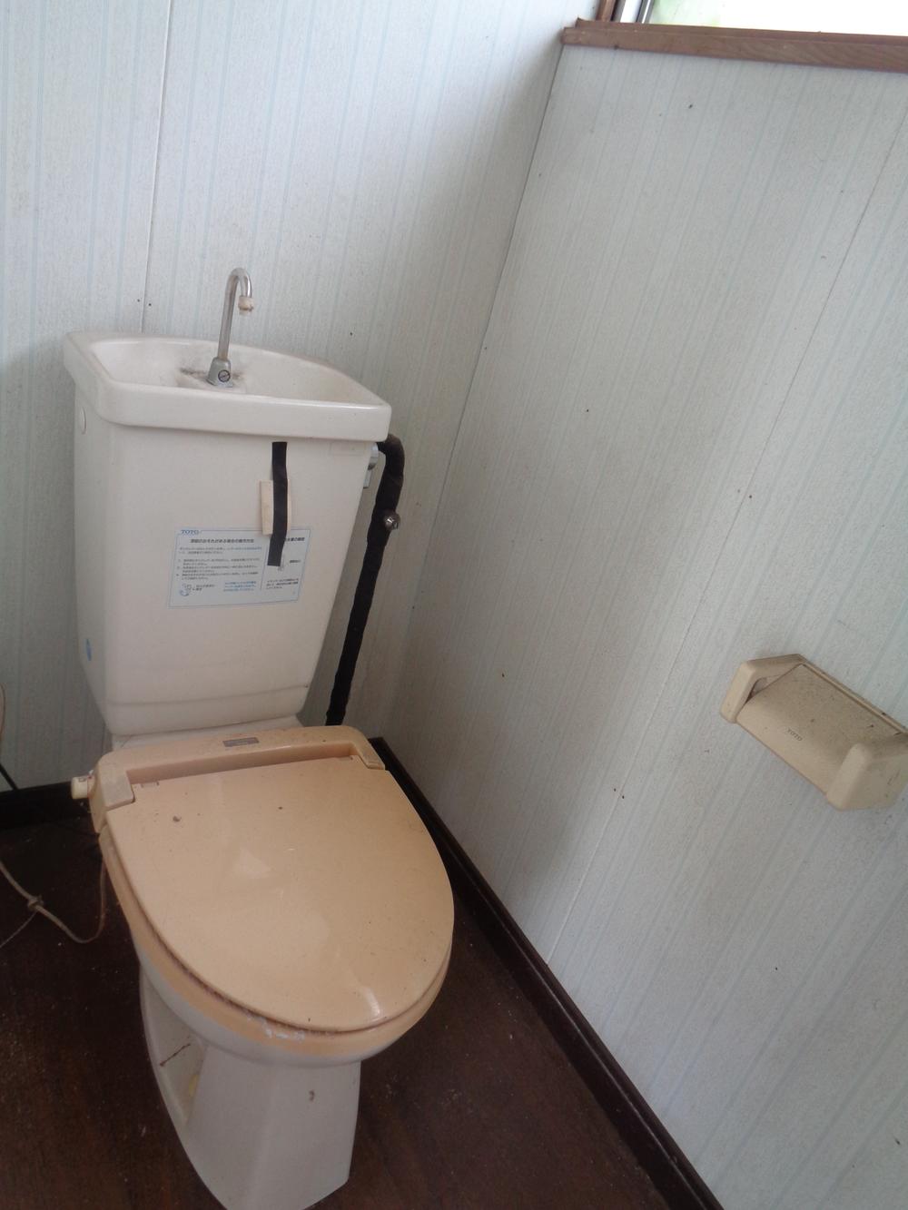 detached 青森県十和田市西十四番町