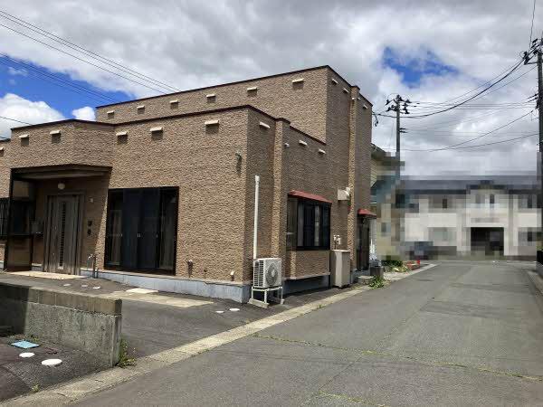 葉の木沢山（巣子駅） 1600万円