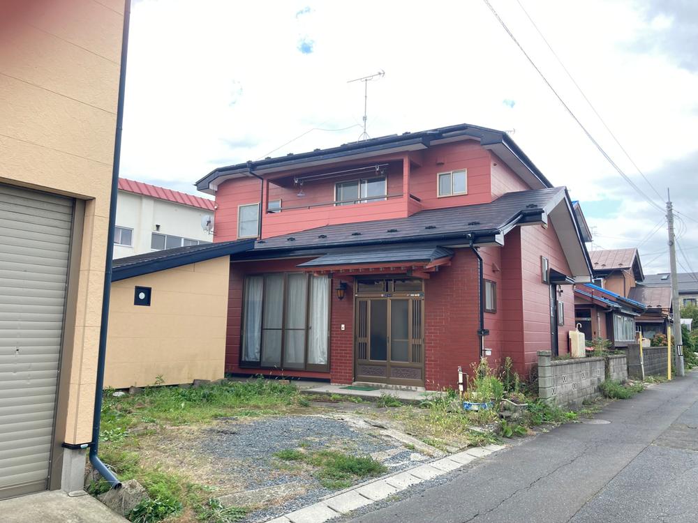 detached 青森県八戸市江陽４
