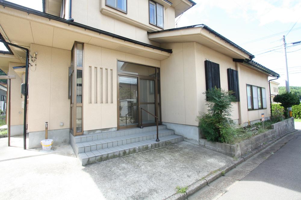 detached 秋田県由利本荘市岩城亀田亀田町字亀田町4-8