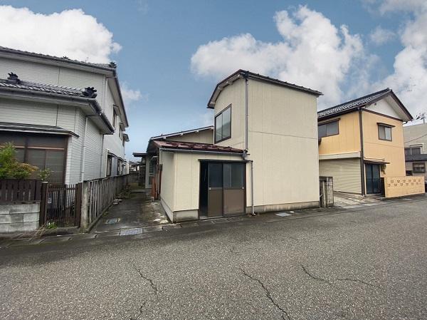 若原町（酒田駅） 300万円