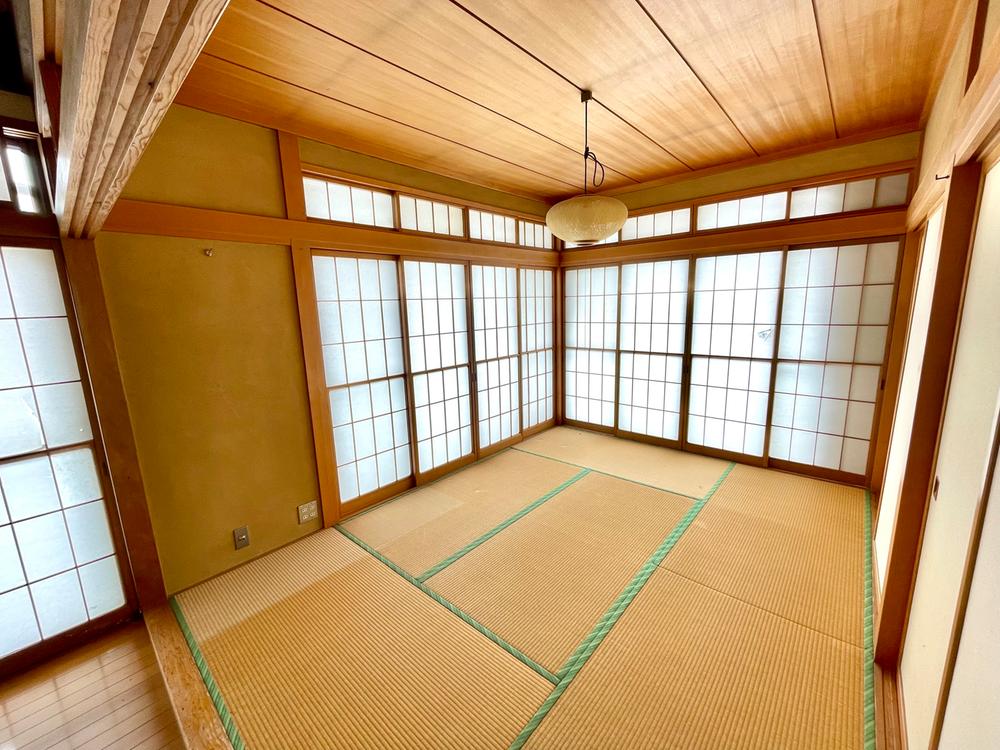 detached 山形県寒河江市六供町１