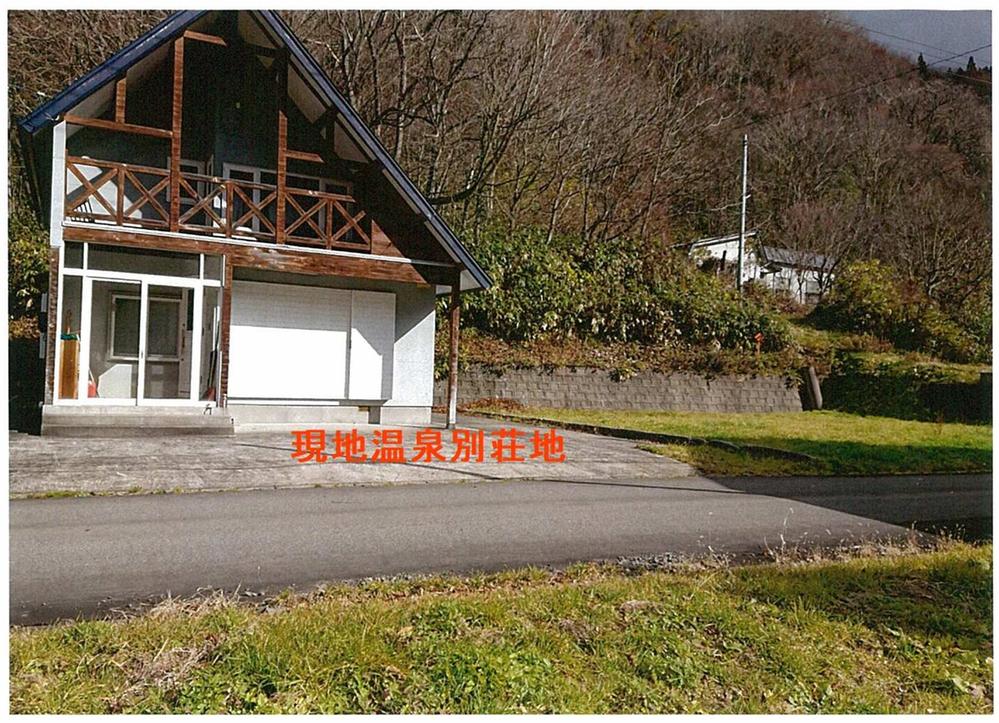 detached 青森県平川市葛川葛川出口