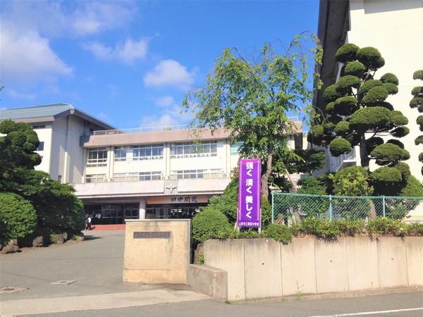 中学校