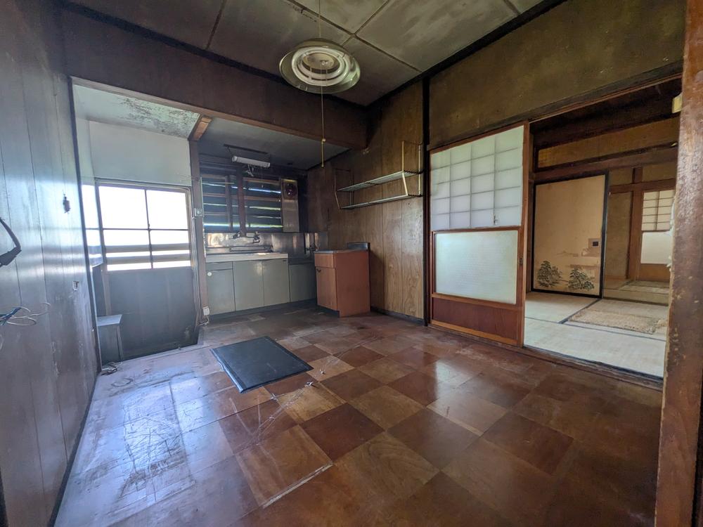 detached 山形県米沢市花沢町１