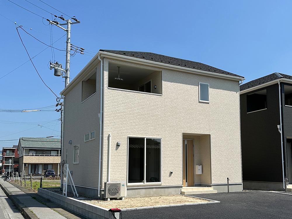 盛町字みどり町（盛駅） 2380万円