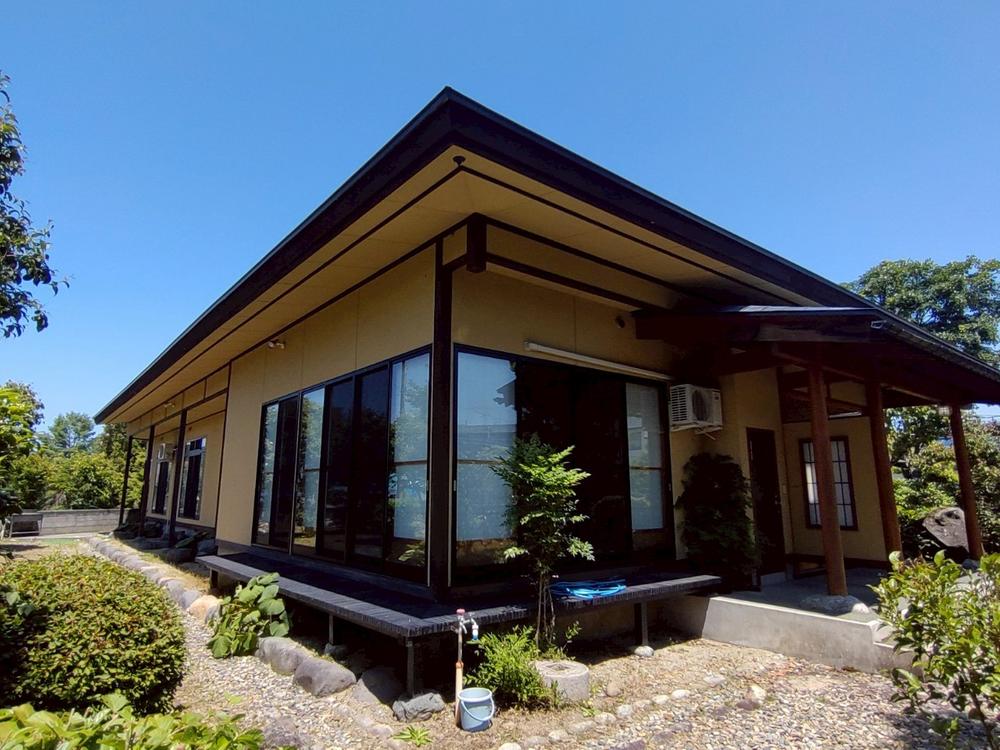 detached 山形県米沢市万世町桑山
