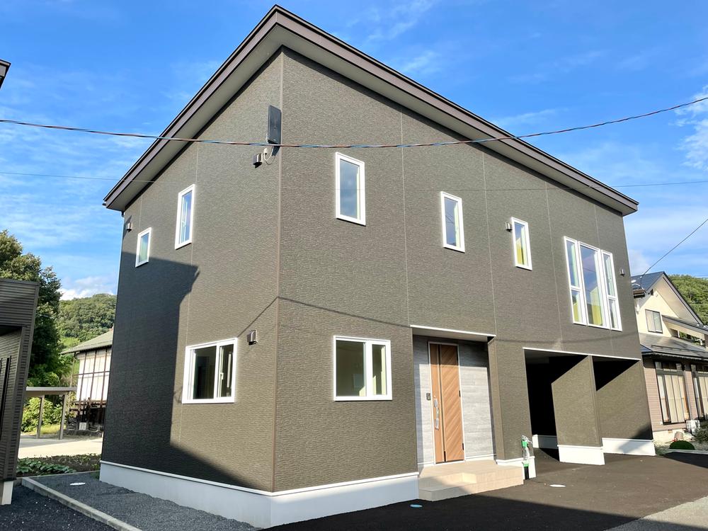 【新築分譲住宅】　山形市鈴川町四丁目　☆全1棟販売☆