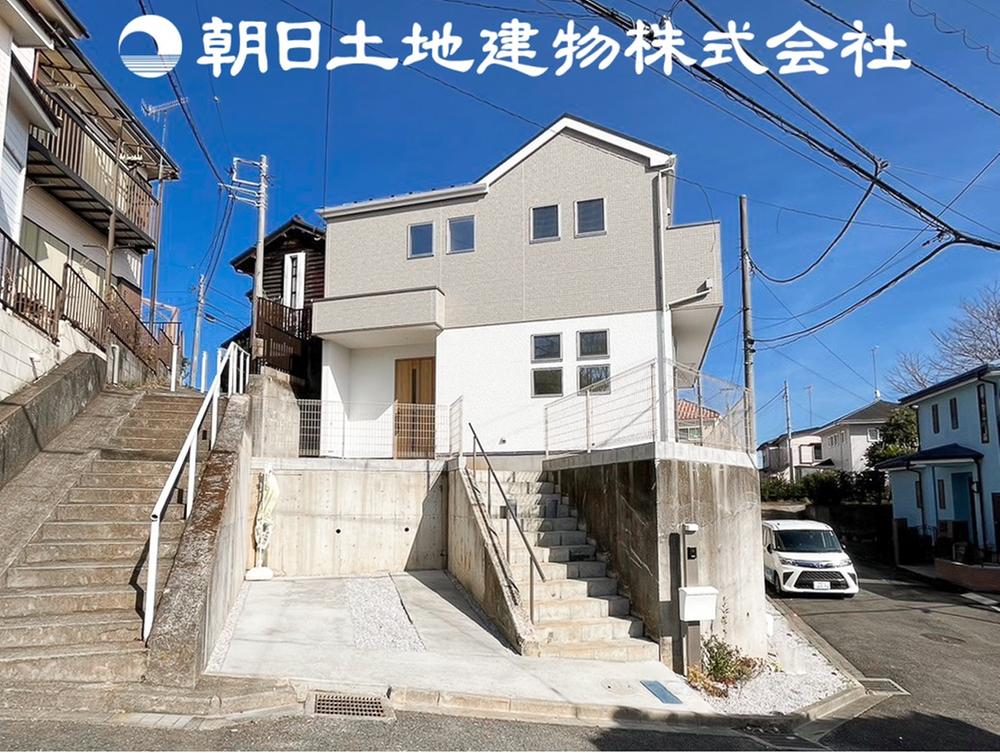 町田市小山町～南西角地 陽当たり、眺望良好な新築一戸建て～